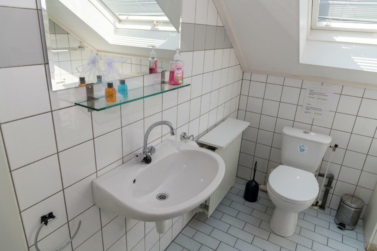 Twee-Onder-Een-Kapvakantiewoning Met Ruime Tuin - Fort Soleil 17 Villa Breskens Exterior photo